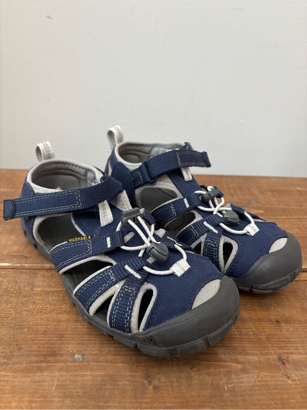 Kids Keen Sea Camp Sandals Navy Boys Size 2